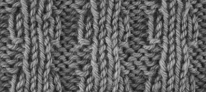 Broken Ribbing Stitch example & Title Slide for "How to Knit the Broken Ribbing Stitch"